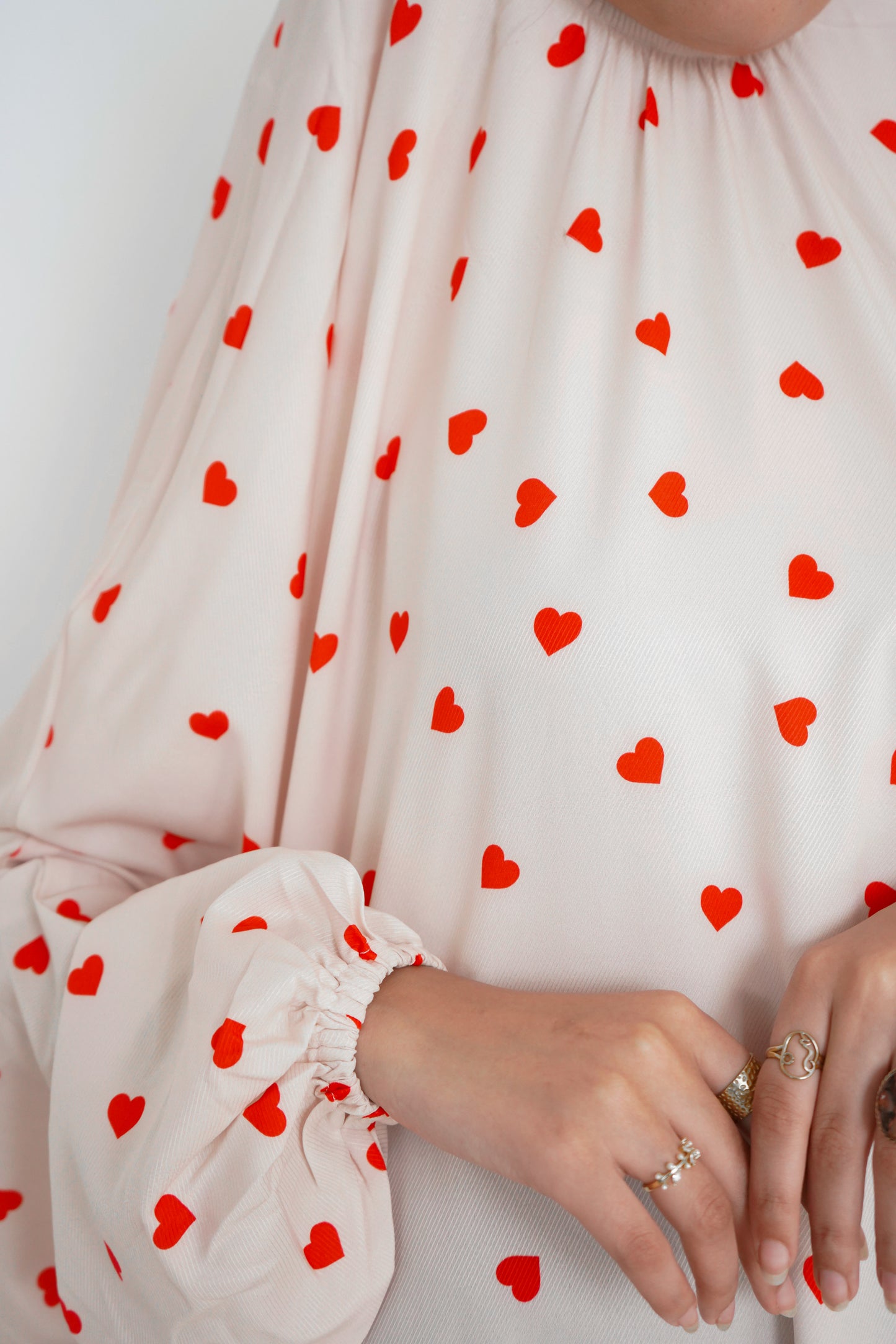Mini Loves Red Pull-On Khimar