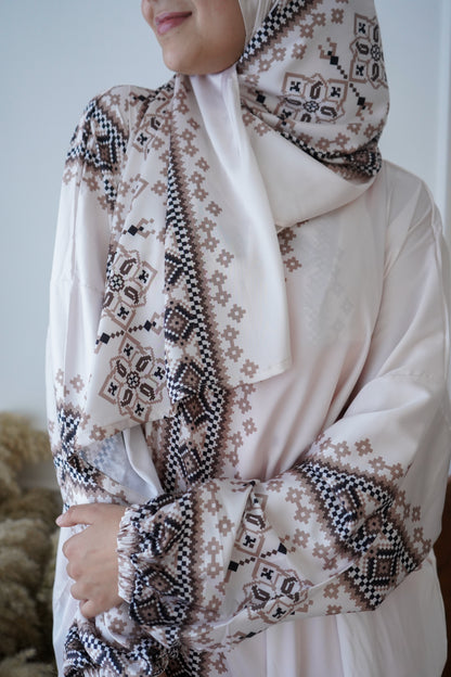 Elegance Isdal